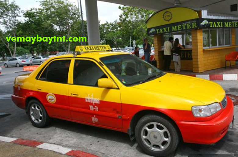 taxi_co_dong_ho_o_san_bay_phuket